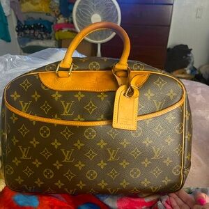 Louis Vuitton Monogram Deauville Bag